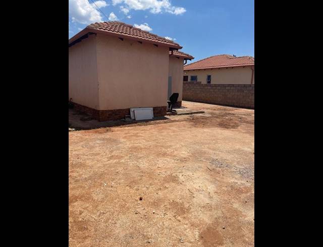 3 BEDROOM HOUSE FOR SALE IN LEHAE